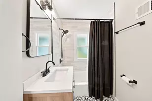 3430 N Mayfair Rd, Wauwatosa, WI 53222 - Photo 22