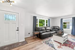3430 N Mayfair Rd, Wauwatosa, WI 53222 - Photo 2