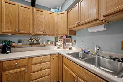 2650 S 60th St #9, Milwaukee, WI 53219 - Photo 12