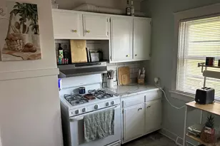 1131 S 84th St, West Allis, WI 53214 - Photo 10