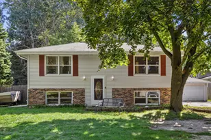 4445 Erie St, Racine, WI 53402 - Photo 32
