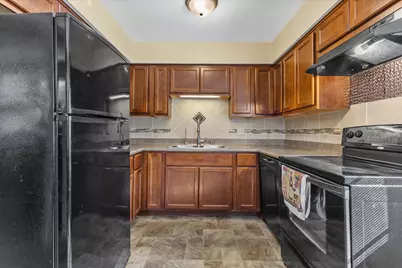 4445  Erie St, Racine, WI 53402 - Photo 8