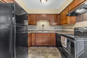 4445 Erie St, Racine, WI 53402 - Photo 8
