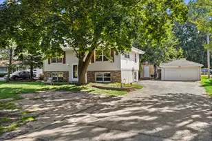 4445 Erie St, Racine, WI 53402 - Photo 2