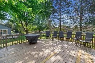 7727 W Maple Ridge Ct, Franklin, WI 53132 - Photo 20