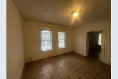 3356 N 2nd St, Milwaukee, WI 53212 - Photo 6