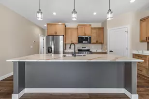 1813 Horseshoe Ln, Slinger, WI 53086 - Photo 20