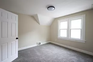 2447 S Burrell St, Milwaukee, WI 53207 - Photo 12