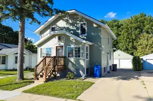 717 N Church St, Watertown, WI 53098 - Photo 1