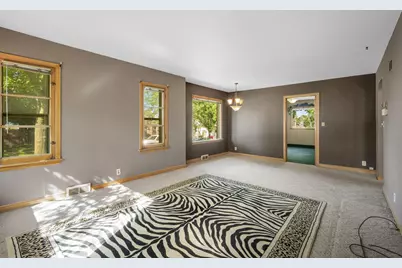 3300 S 14th St, Milwaukee, WI 53215 - Photo 10