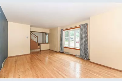 5412 S 14th St, Milwaukee, WI 53221 - Photo 4