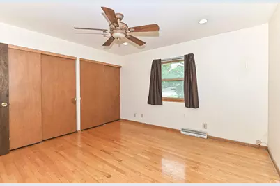 5412 S 14th St, Milwaukee, WI 53221 - Photo 16