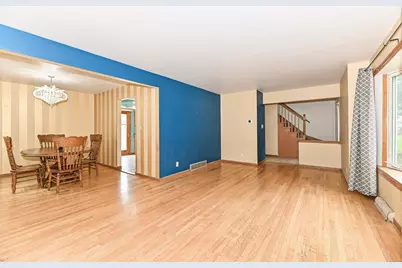 5412 S 14th St, Milwaukee, WI 53221 - Photo 6