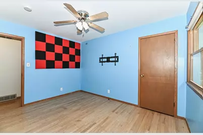 5412 S 14th St, Milwaukee, WI 53221 - Photo 22