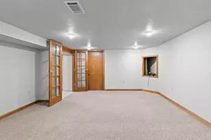 3907 E Holmes Ave, Cudahy, WI 53110 - Photo 12