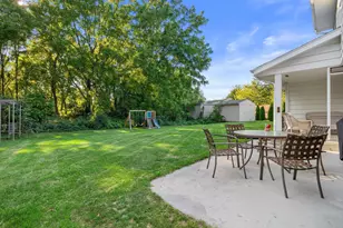 4512 Pennington Ln, Racine, WI 53403 - Photo 44