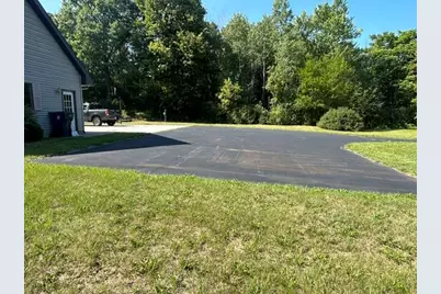 N5590  Kathryn Dr, Greenbush, WI 53073 - Photo 4
