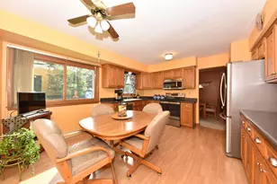 N56W15810 Bette Dr, Menomonee Falls, WI 53051 - Photo 12
