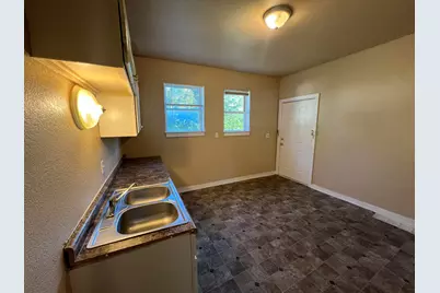 2555 N 16th St, Milwaukee, AZ 53206 - Photo 42