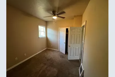 2555 N 16th St, Milwaukee, AZ 53206 - Photo 54