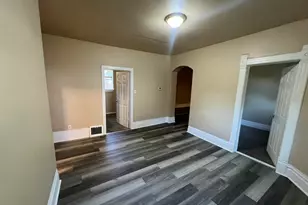 2555 N 16th St, Milwaukee, AZ 53206 - Photo 18
