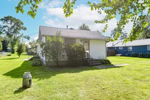 2812 Darlington St, Delavan, WI 53115 - Photo 4