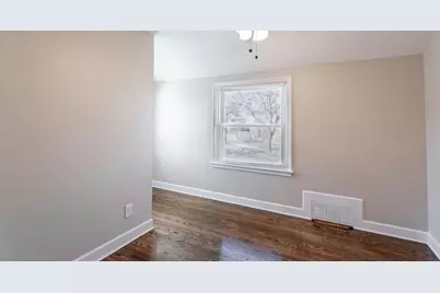 2750 N 61st St, Milwaukee, WI 53210 - Photo 14