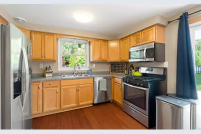 2100 S Woodshire Dr, New Berlin, WI 53151 - Photo 2