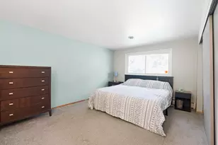 2100 S Woodshire Dr, New Berlin, WI 53151 - Photo 18
