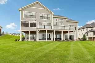 N40W23678 William Wy, Pewaukee, WI 53072 - Photo 102