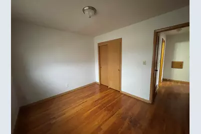 8305 W Morgan Ave, Milwaukee, WI 53220 - Photo 8