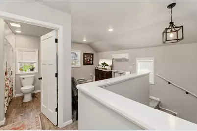 356  Hamilton St, West Salem, WI 54669 - Photo 32