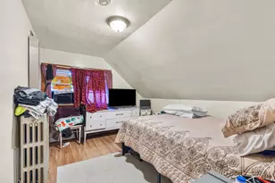 3411 S 14th St, Milwaukee, WI 53215 - Photo 16