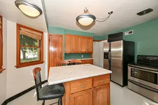 2202 Lefeber Ave, Wauwatosa, WI 53213 - Photo 8