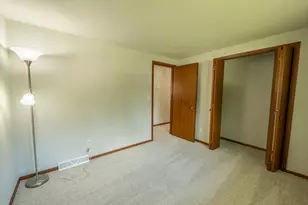 2421 Skyline Dr, West Bend, WI 53090 - Photo 28