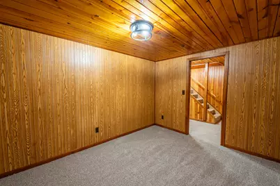 2421  Skyline Dr, West Bend, WI 53090 - Photo 32