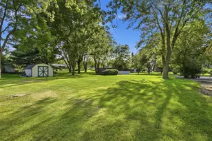 N95W25161 Whitewater Dr, Lisbon, WI 53017 - Photo 2