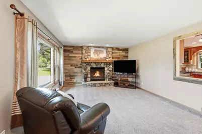 N95W25161  Whitewater Dr, Lisbon, WI 53017 - Photo 10