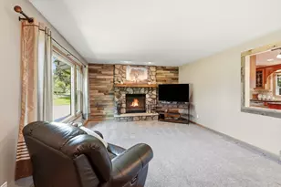 N95W25161 Whitewater Dr, Lisbon, WI 53017 - Photo 10