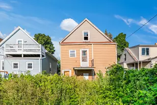 2834 S 9th Pl, Milwaukee, WI 53215 - Photo 4