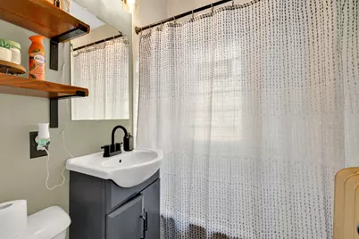 2357 E Oklahoma Ave #2359, Milwaukee, WI 53207 - Photo 10