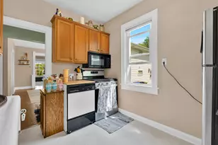 2357 E Oklahoma Ave, Milwaukee, WI 53207 - Photo 6