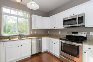 18235 W Wisconsin Ave, Brookfield, WI 53045 - Photo 16