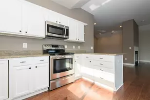 18235 W Wisconsin Ave, Brookfield, WI 53045 - Photo 18