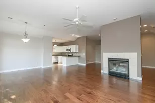 18235 W Wisconsin Ave, Brookfield, WI 53045 - Photo 12