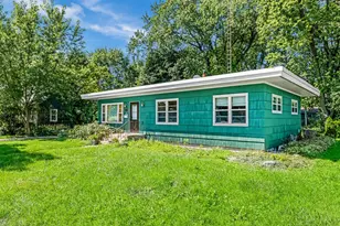 516 N Washington St, Elkhorn, WI 53121 - Photo 2