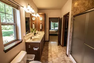 3028 Tanglewood Dr, Waukesha, WI 53189 - Photo 12