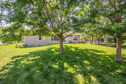 3028  Tanglewood Dr, Waukesha, WI 53189 - Photo 52