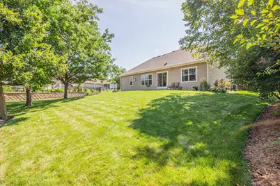 3028  Tanglewood Dr, Waukesha, WI 53189 - Photo 2