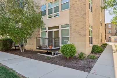 1550 N Warren Ave #113, Milwaukee, WI 53202 - Photo 34